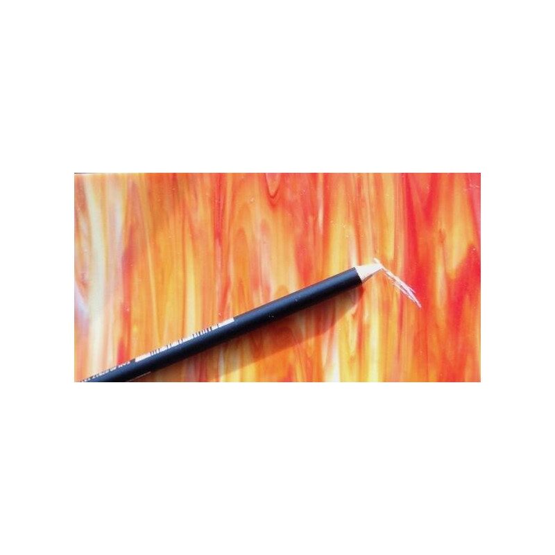 Crayon gras blanc pour tracer sur le verre vitrail