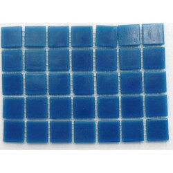 Bleu outre mer sans bulle mosaïque pâte de verre 2 par 2cm par 25 carreaux