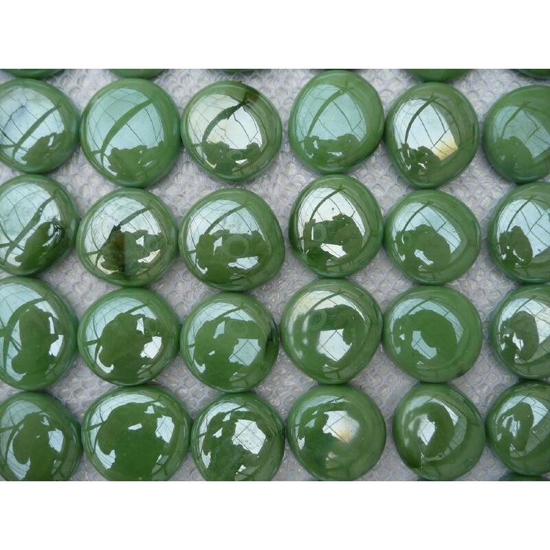 Vert bille de verre plate vert jade nacré galets de 30 mm par 10