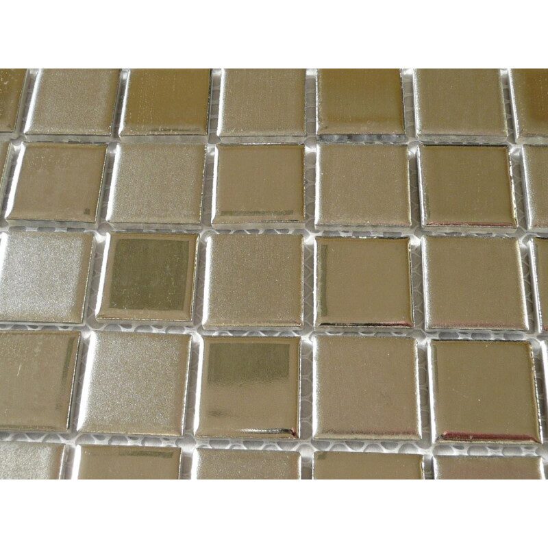 Argent mosaïque émaux 2.5 par 2.5 brillant et satiné plaque 30 cm