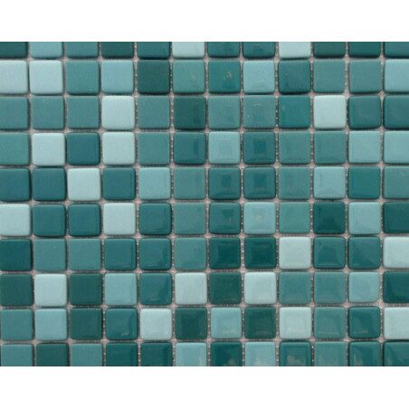 Mosaïque vert turquoise émaux de verre 2 cm épaisseur 7 mm par 25 carreaux
