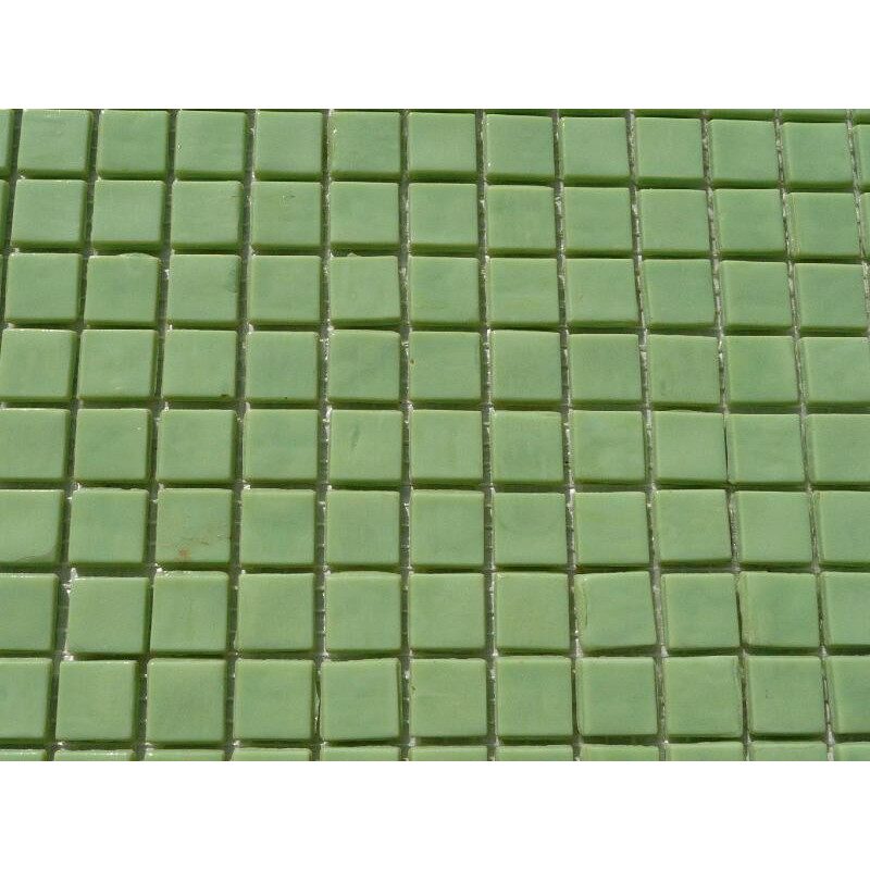 Mosaïque vert clair émaux de Venise vendu par 25 carreaux de 1.5 par 1.5cm